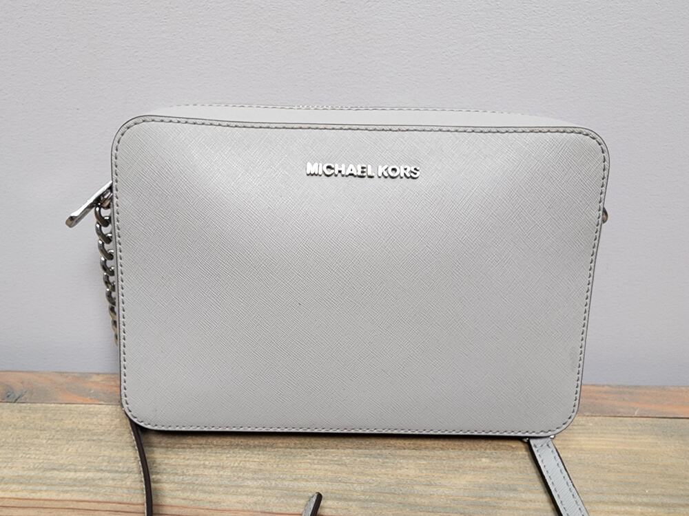 Michael Kors MK Jet Set Large EW Saffiano Crossbody Bag Gray